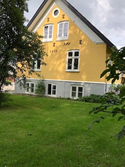 Alleso Gl. Sognefoged Gard Odense Exterior photo